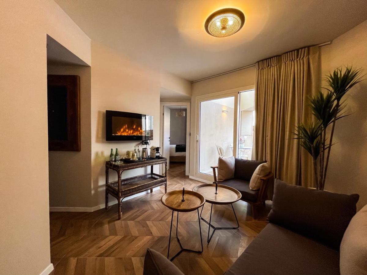 Share Suites Hotel Bat-Yam Bat Yam Exteriör bild